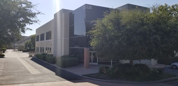 Malabar Industrial Property: 220 W Los Angeles Ave, Simi Valley, CA 93065